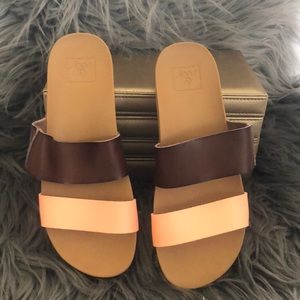 Reef platform sandal. Size 7